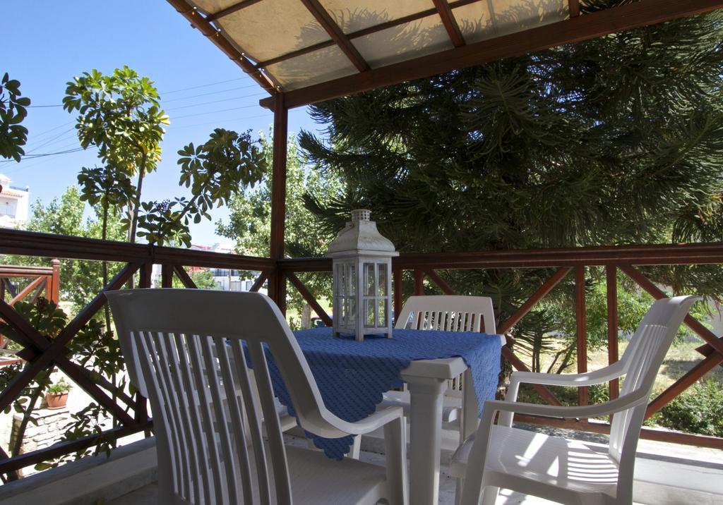 Rania Beach Ireon Exterior photo